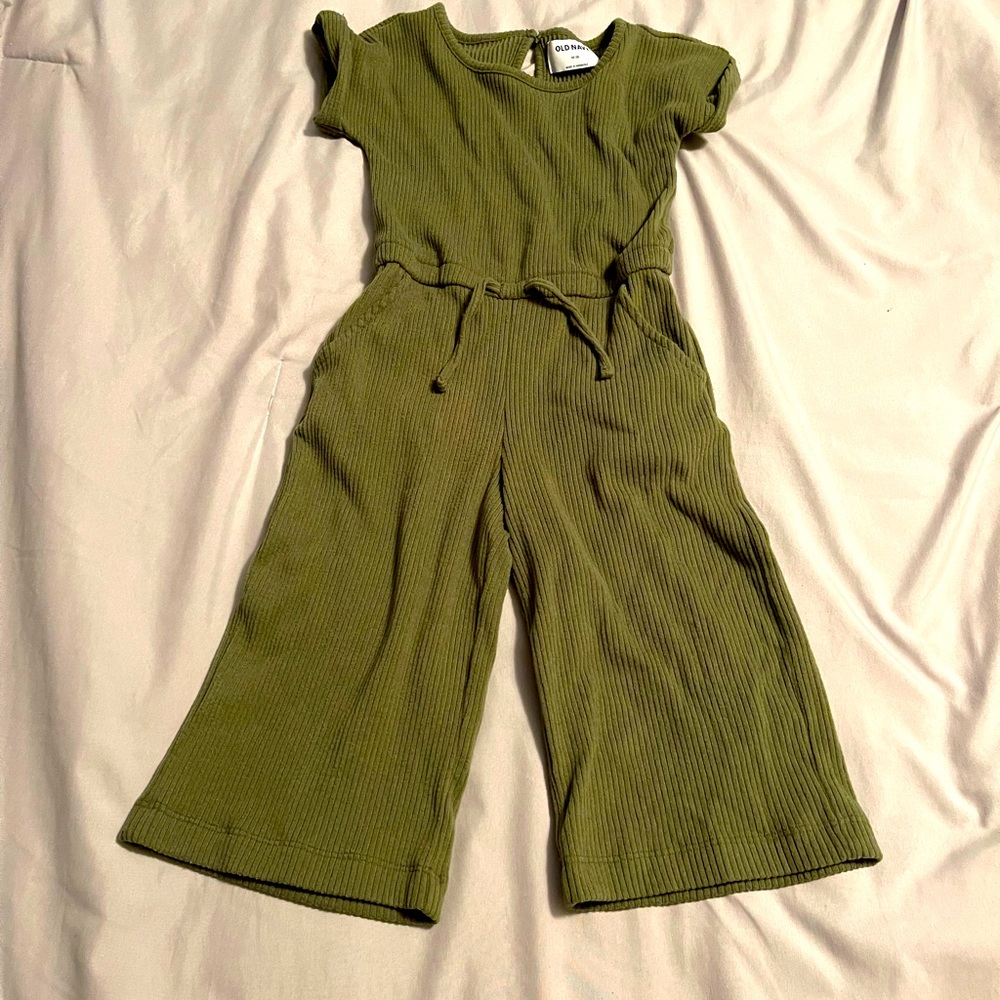 Girls green capri romper